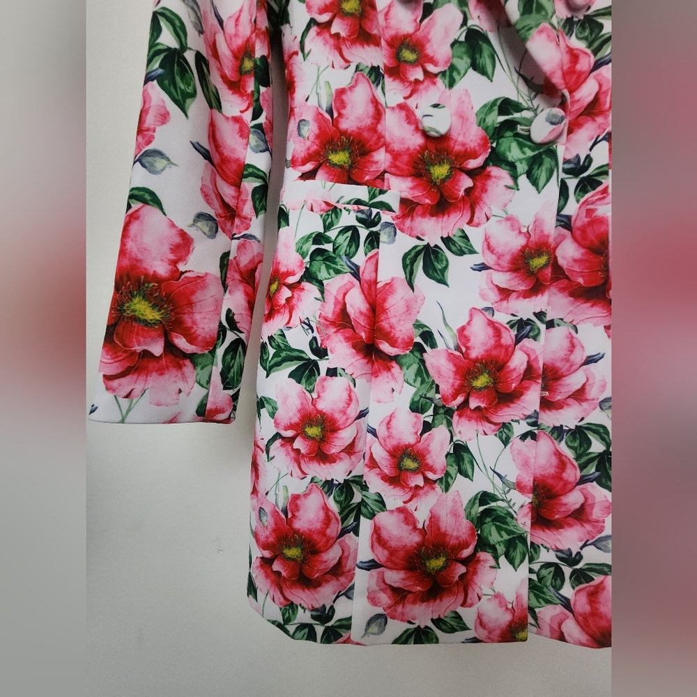 Dress - Picture 4 of 10